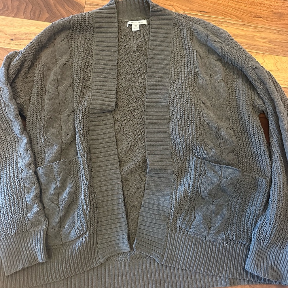 American eagle cardigan